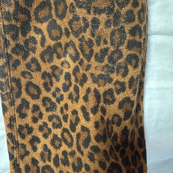 Stuart Weitzman Leopard Print Knee-High Boots in Brown and Black - Picture 4 of 9